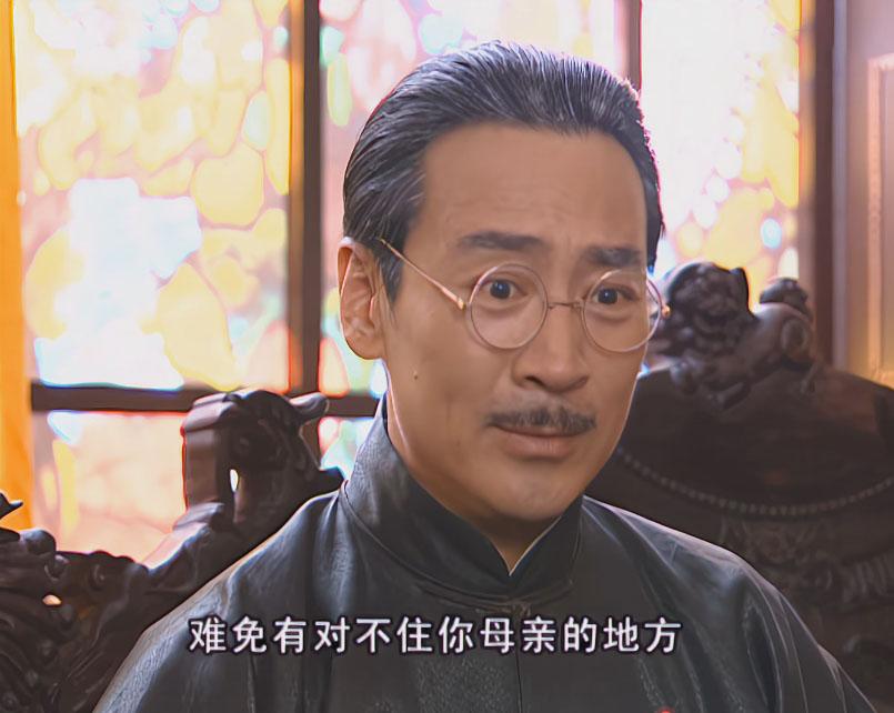 欧阳脑子太聪明了，一个欧阳顶金家四个男人。

他仅仅根据金铨只言片语几句话就推断
