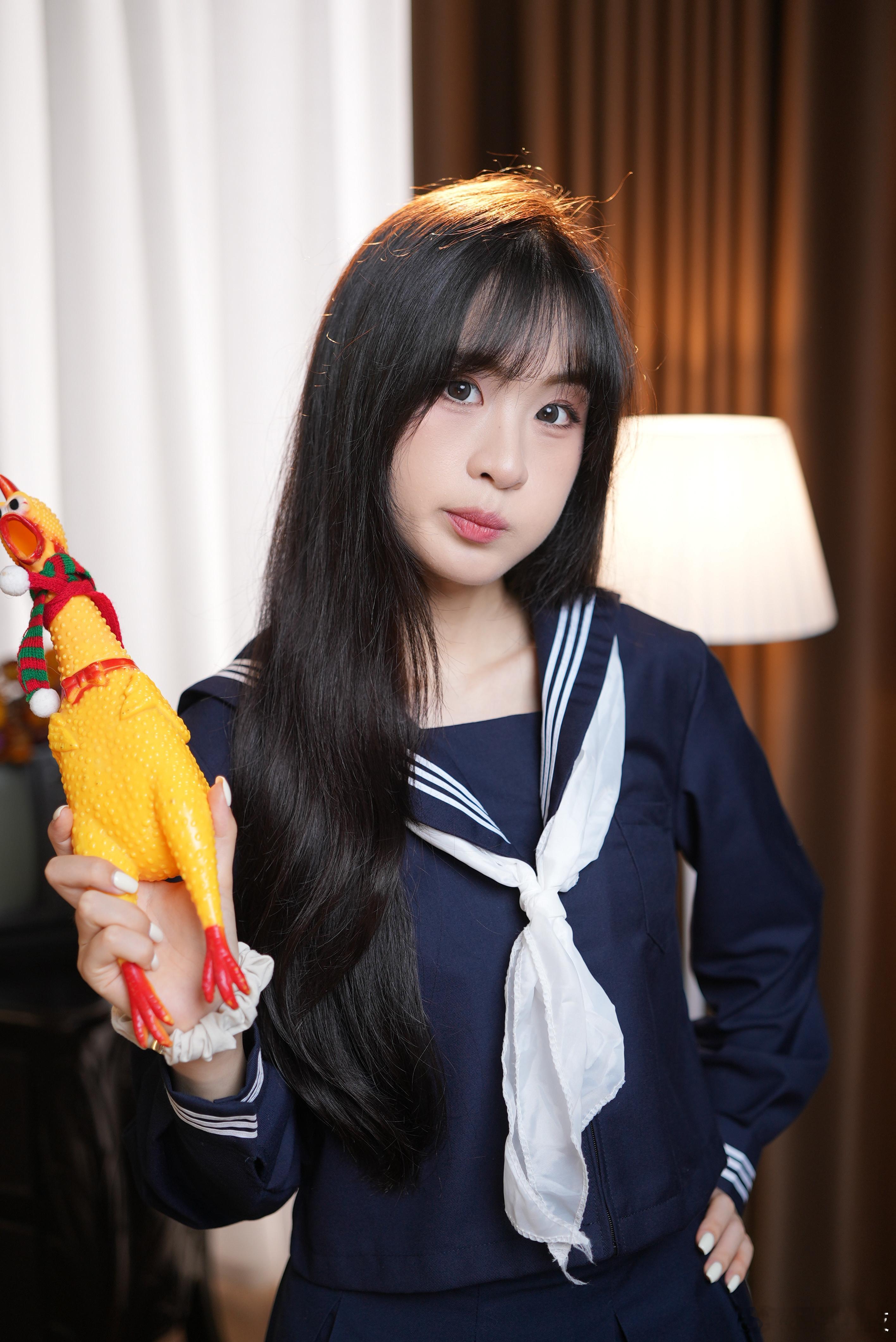 中午吃什么啊？聊姐美图新星闪光计划