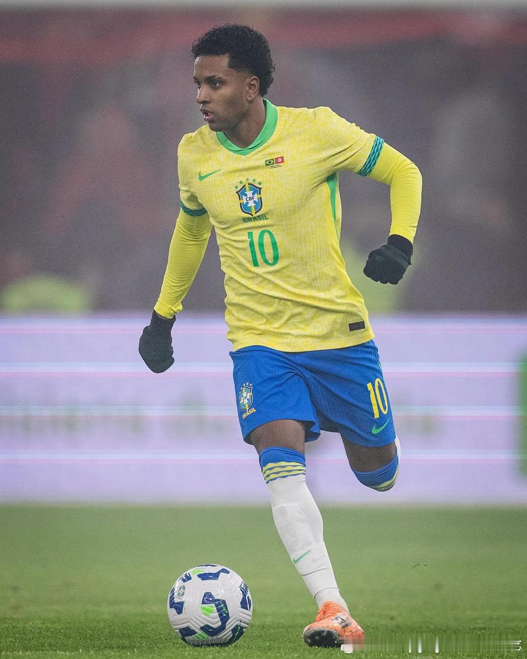 Aprendizado em todo jogo. Fechamos 2025.