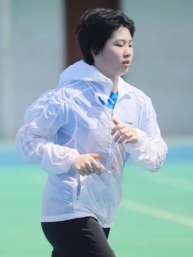 蒯曼好样的蒯曼赢了，就在日本队的主场，要赢就赢你们的绝对主力！哪怕，你们喊破了嗓