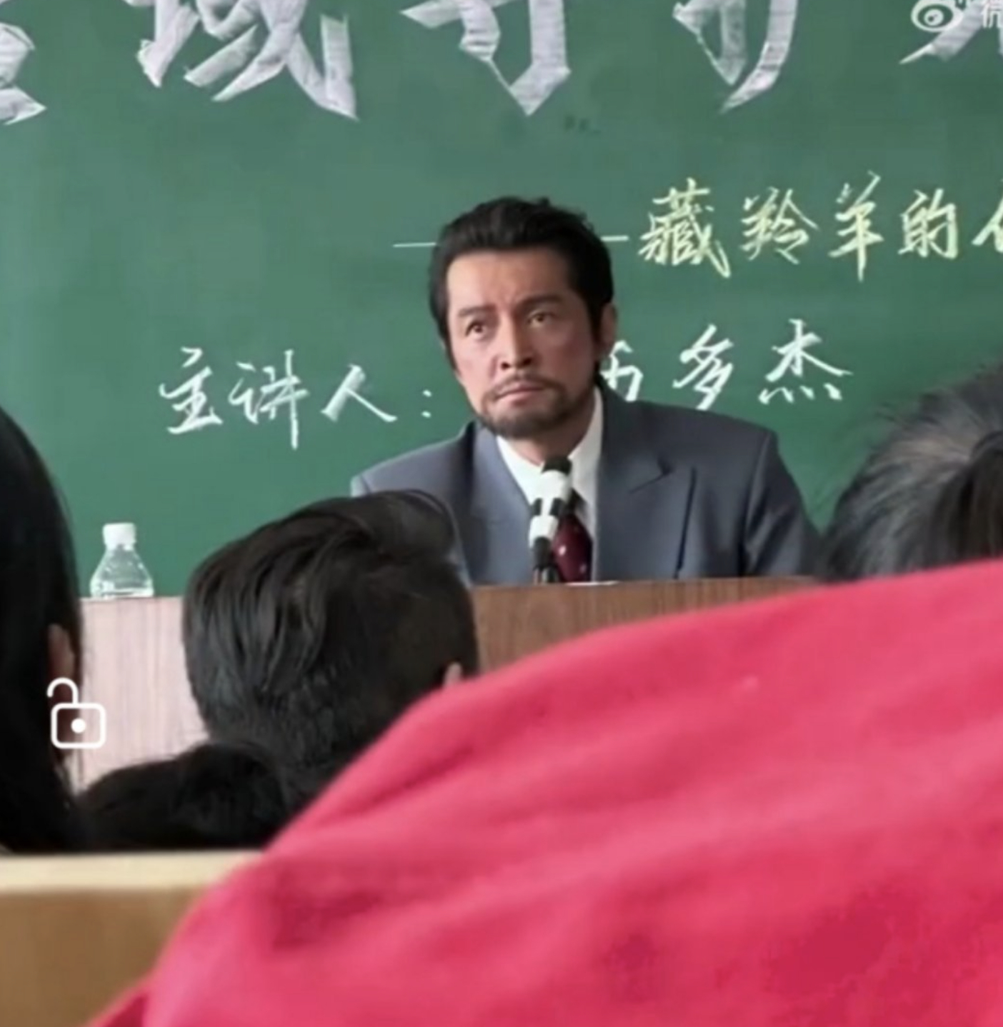 生命树胡歌这造型变化好大啊，像是cos金刚狼。[笑cry] ​​​