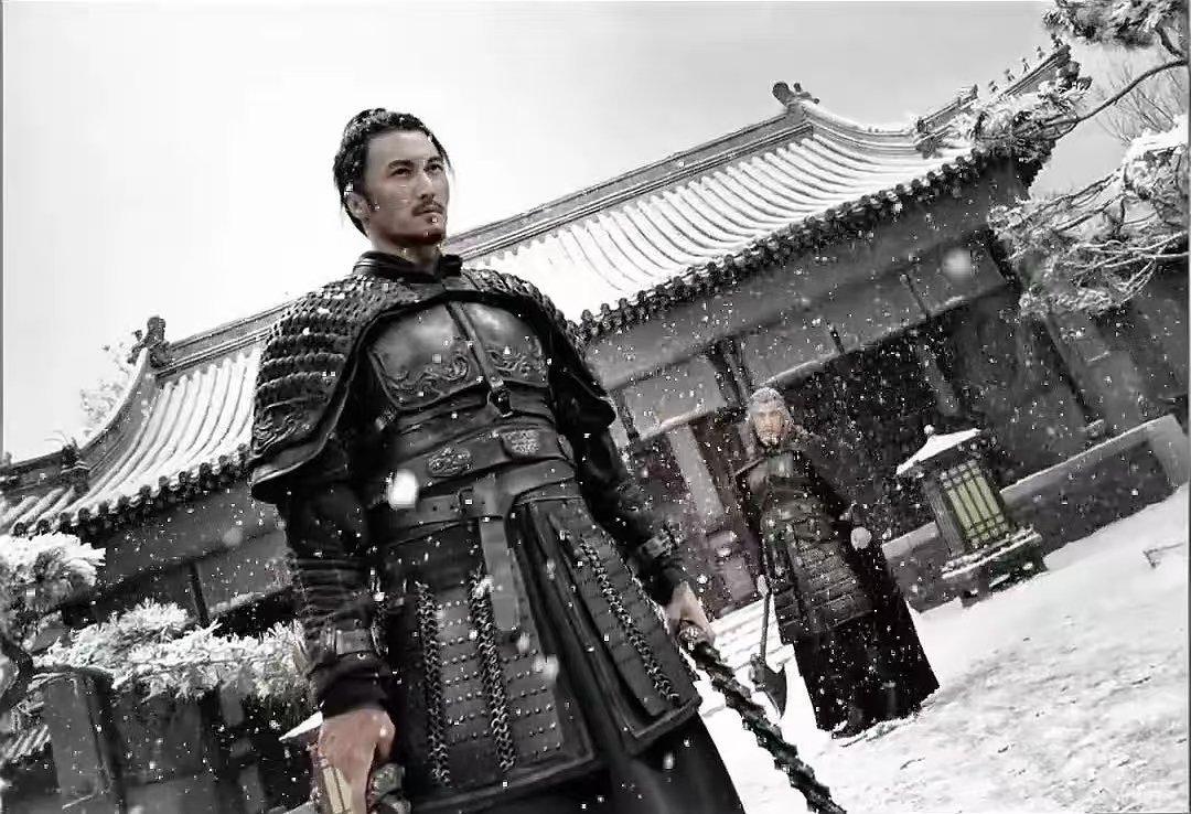 镖人打破武侠片26年的全球票房纪录镖人登顶武侠片全球票房冠军26年尘封纪录，一朝