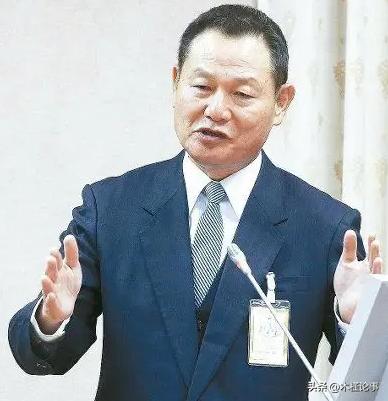 台“陆军司令”李翔宙发表声明，
 
4月5日，台湾地区陆军司令李翔宙表示：至今俄