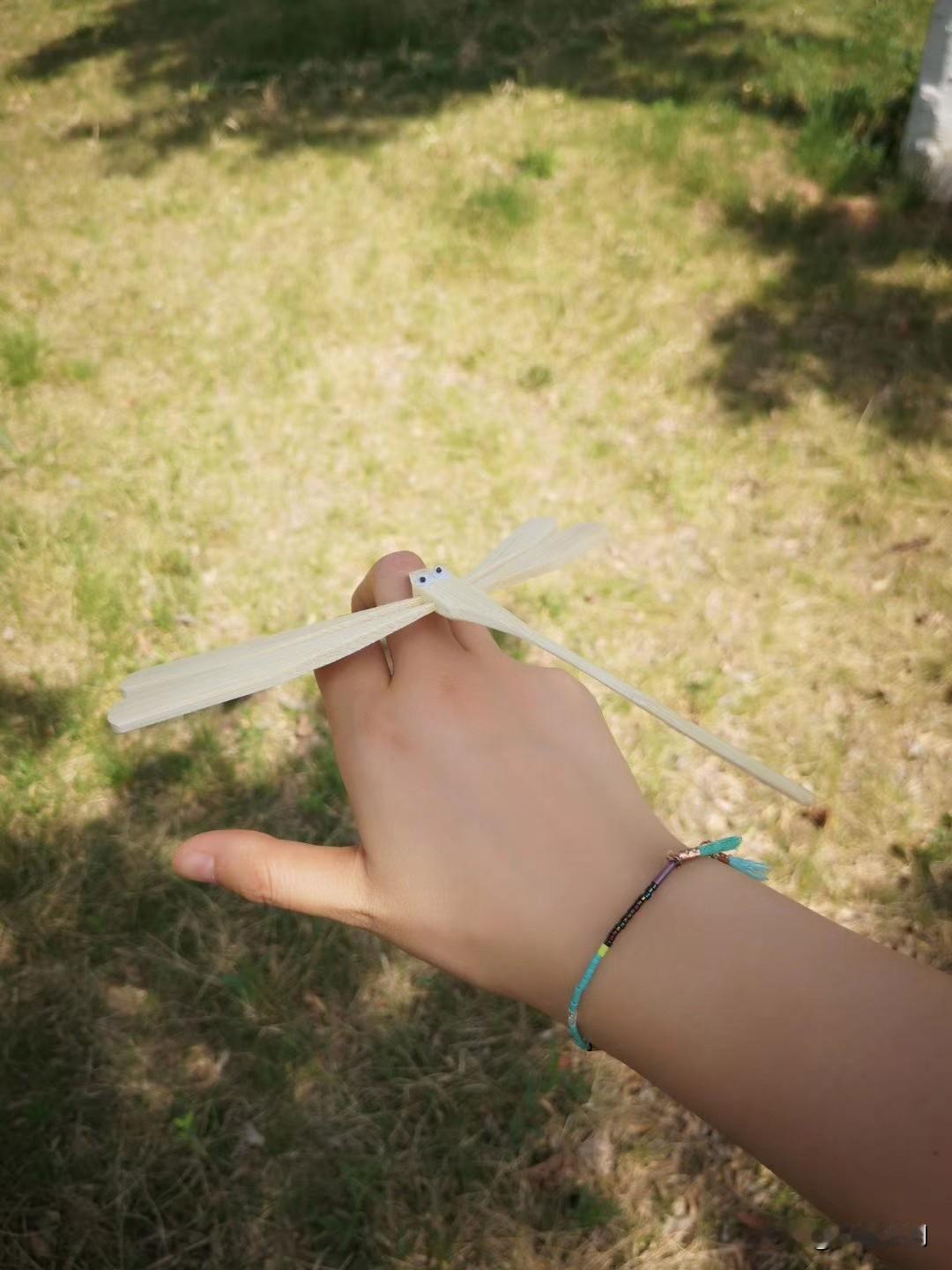 电脑，又坏了，坏的猝不及防，坏在了我写小说的路上。没有打开任何网站或者程序，除了