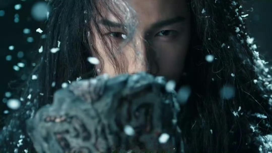 冰湖重生最新预告，李昀锐 黄杨钿甜 张康乐怼脸动态照来了，有没有期待的？ 