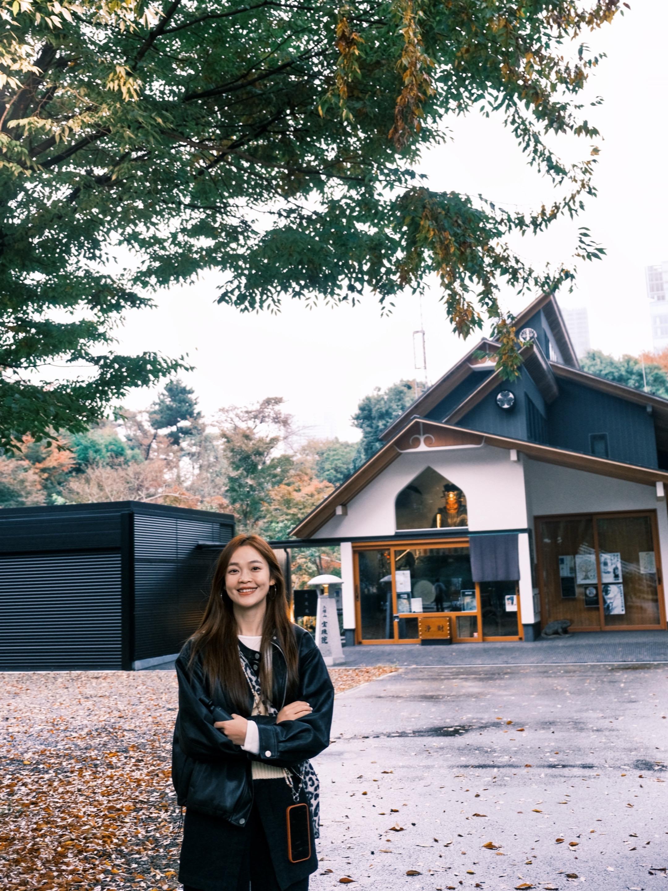 东京下雨🌧️。淋湿巴黎，收音机📻你听几点几