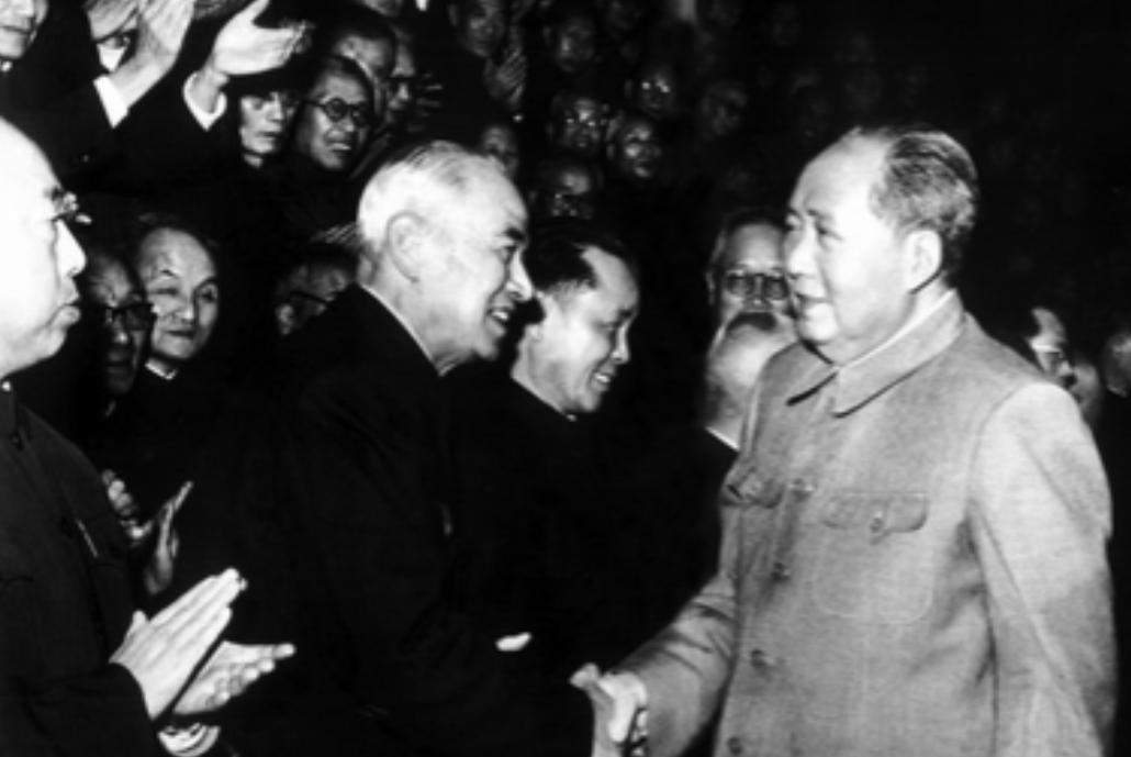 1976年9月9日，毛主席逝世的消息传出来，整个中国都哭了。但在所有悲痛的人里，