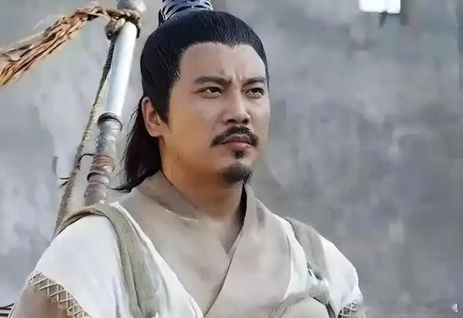 历史 621 年，李世民不顾大臣求情，处死猛将单雄信。260 年后，单雄信后代杀