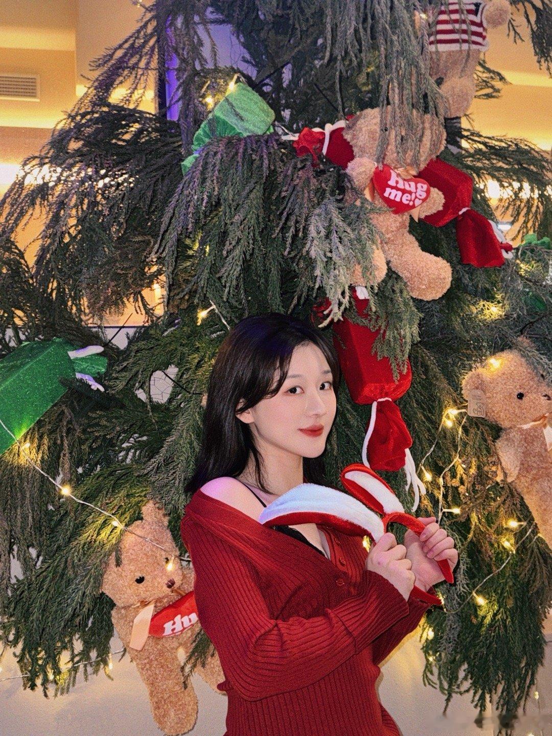 🎄🐻🍎 