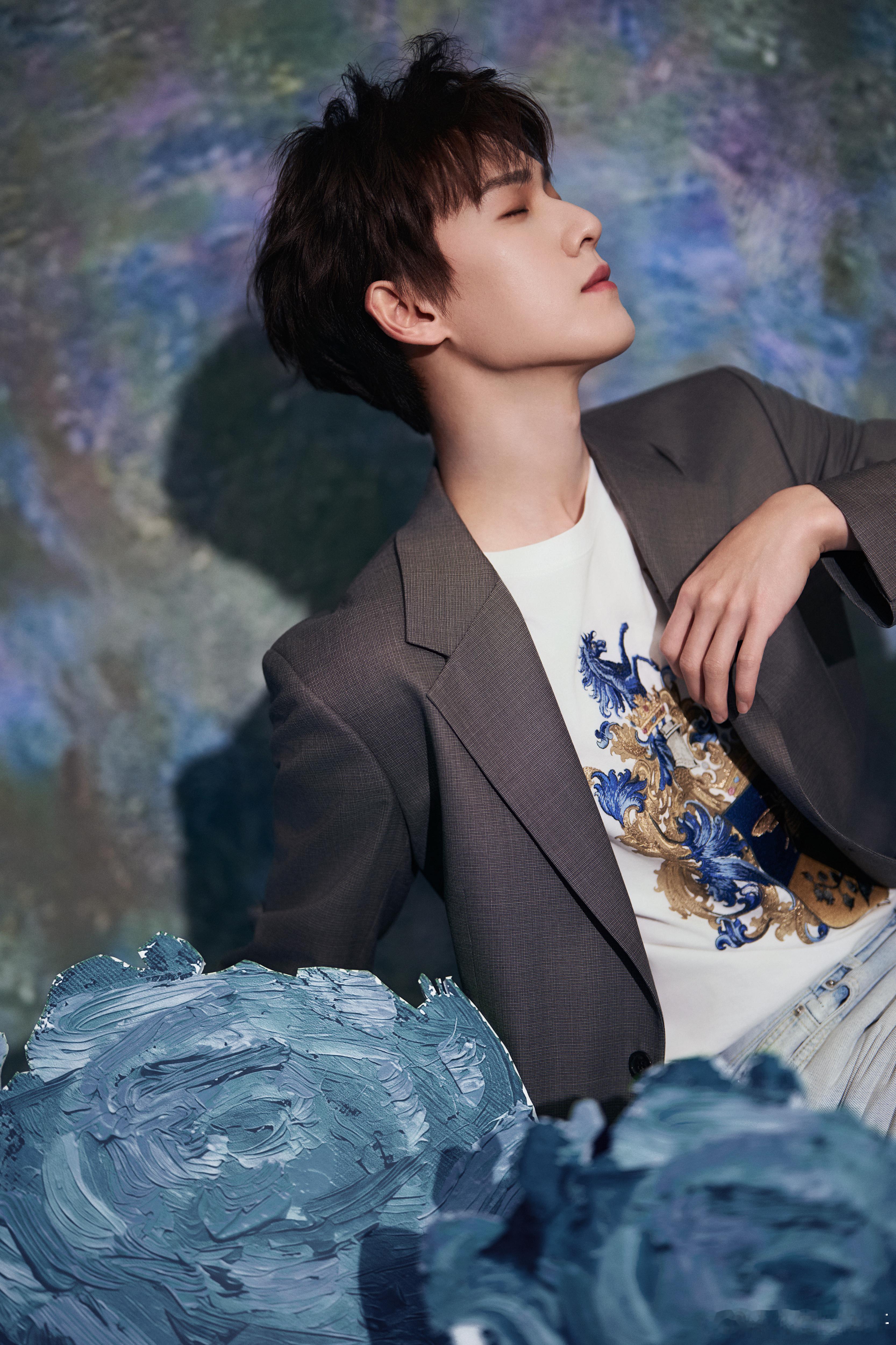 李昀锐我从宋墨就跟着你了 从宋墨到诸葛玥，李昀锐的演技一直很戳人🥺把角色的委屈