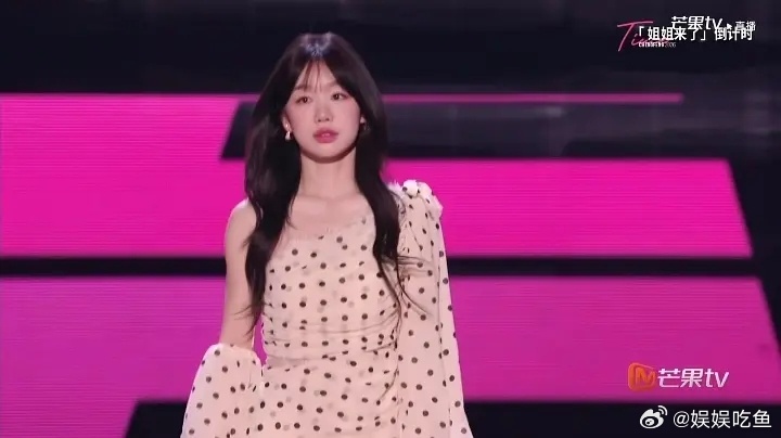 徐梦洁状态真的很不错！美我一跳！ 