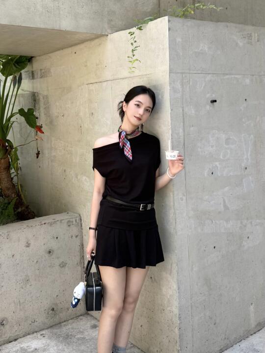到了喜欢丝巾的年纪 🎀