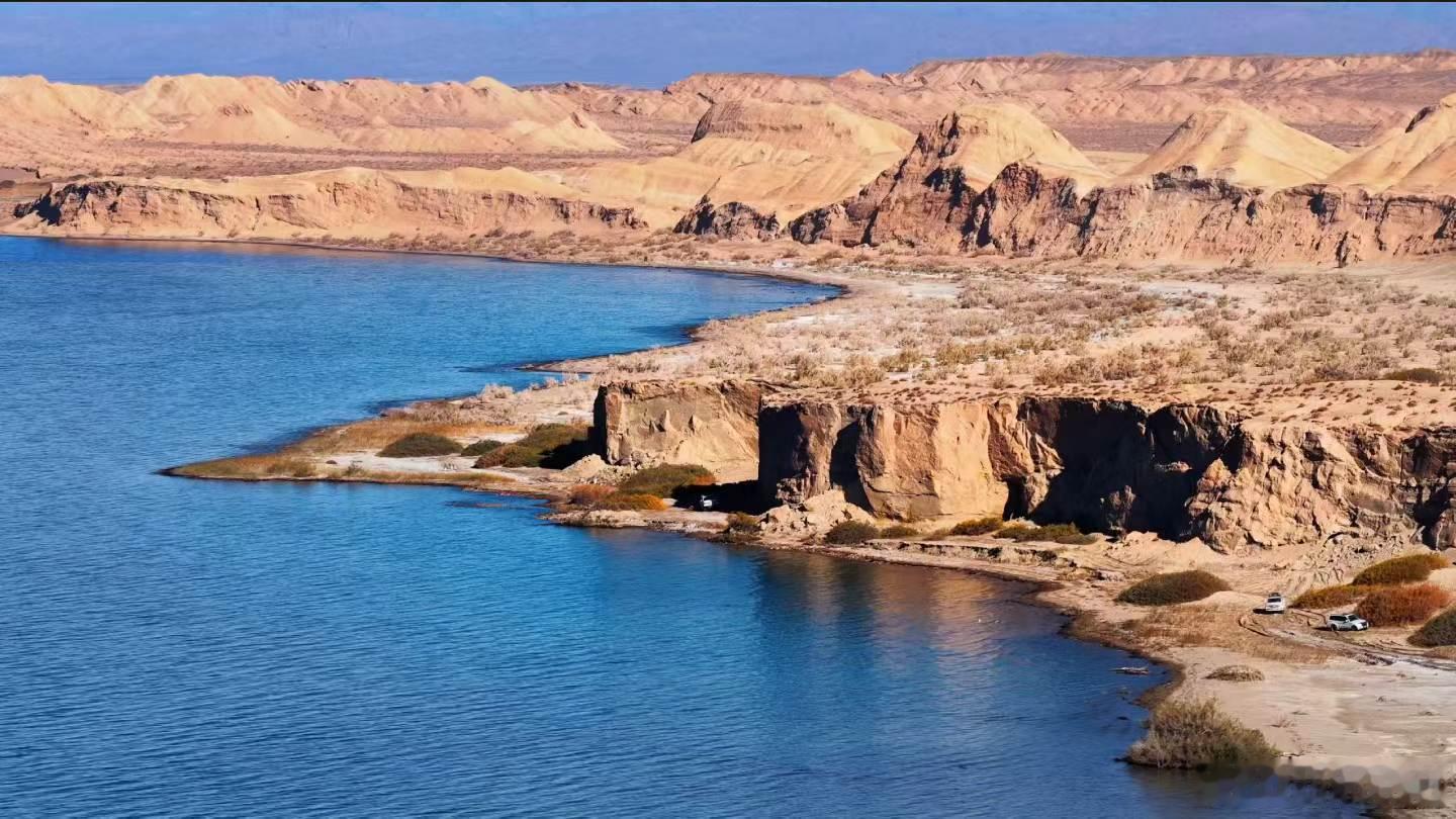 美丽中国山河如画风景，似乎是客观存在的物理现实。实则不然。它只在特定的时刻，在特