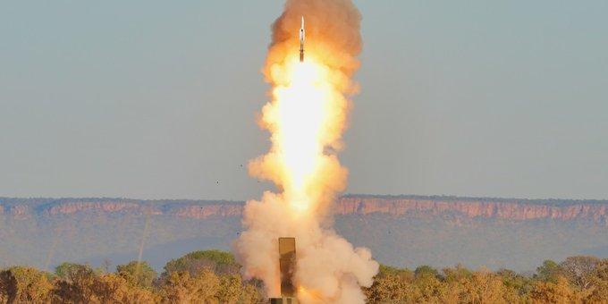 美国国务院表示，美国计划在菲律宾部署更先进的导弹系统和其他武器，以遏制中国在南海