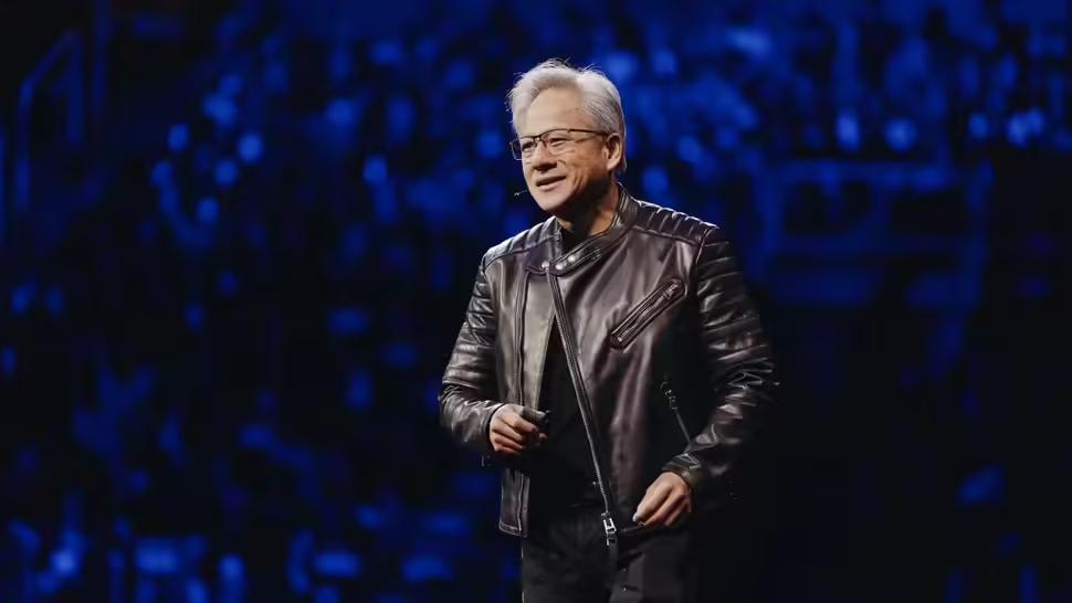 【黄仁勋称AI消灭的是任务不是工作】英伟达 CEO 黄仁勋并不认同所谓“白领大屠