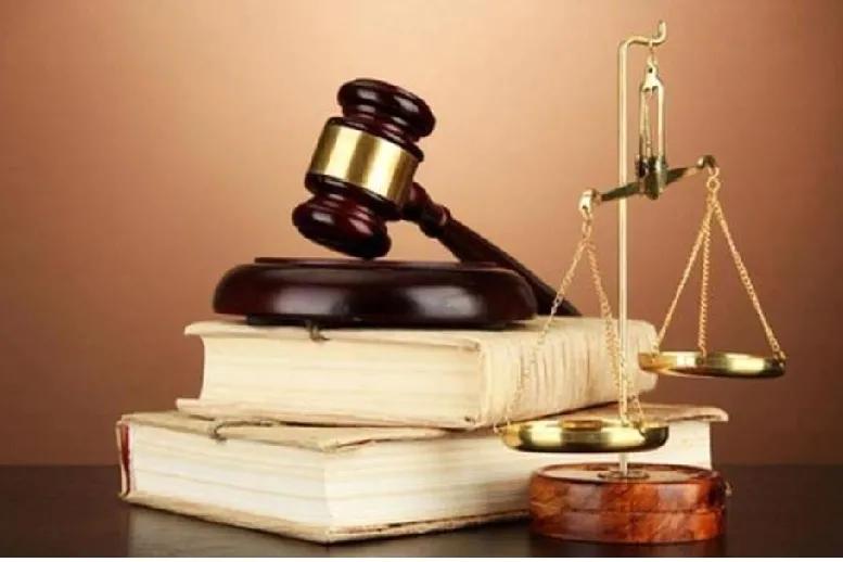 “练胆”背后的深渊：社会与人性的悲剧

在2003年春节前后的四川，三个男子竟怀