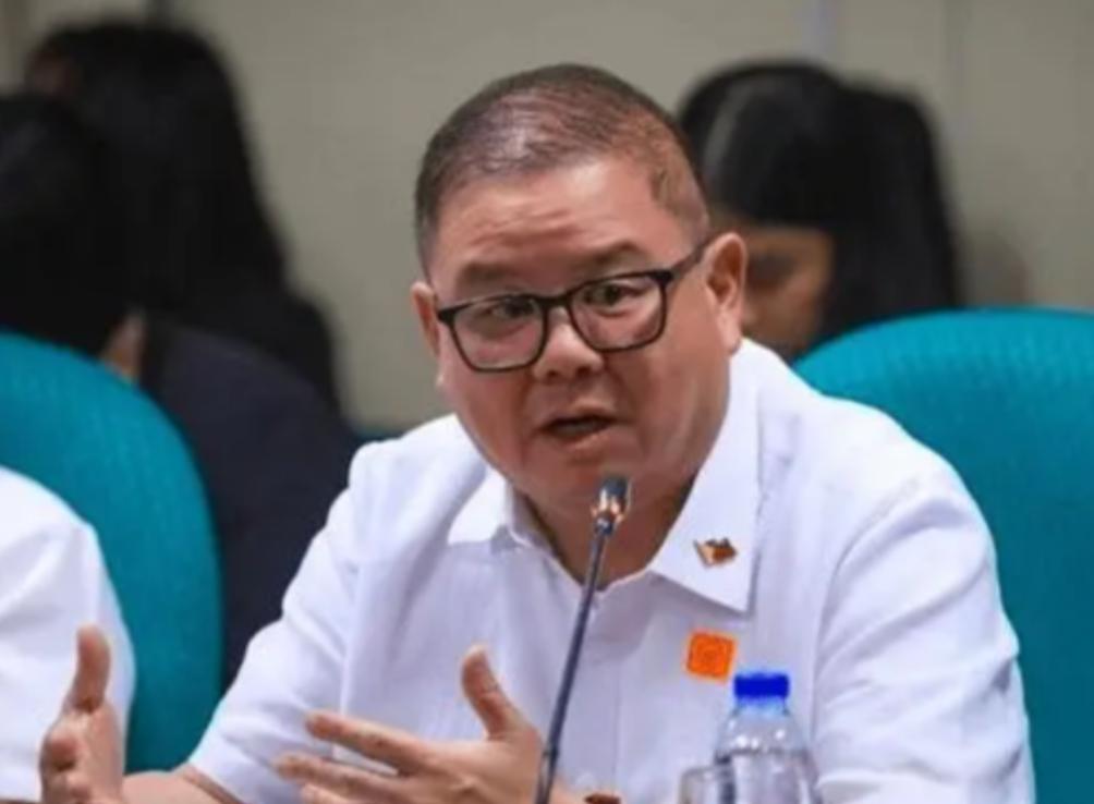 美日怎么都没想到，菲律宾高层突然表示：中国刚刚向我们做出了一项承诺。

美国深陷