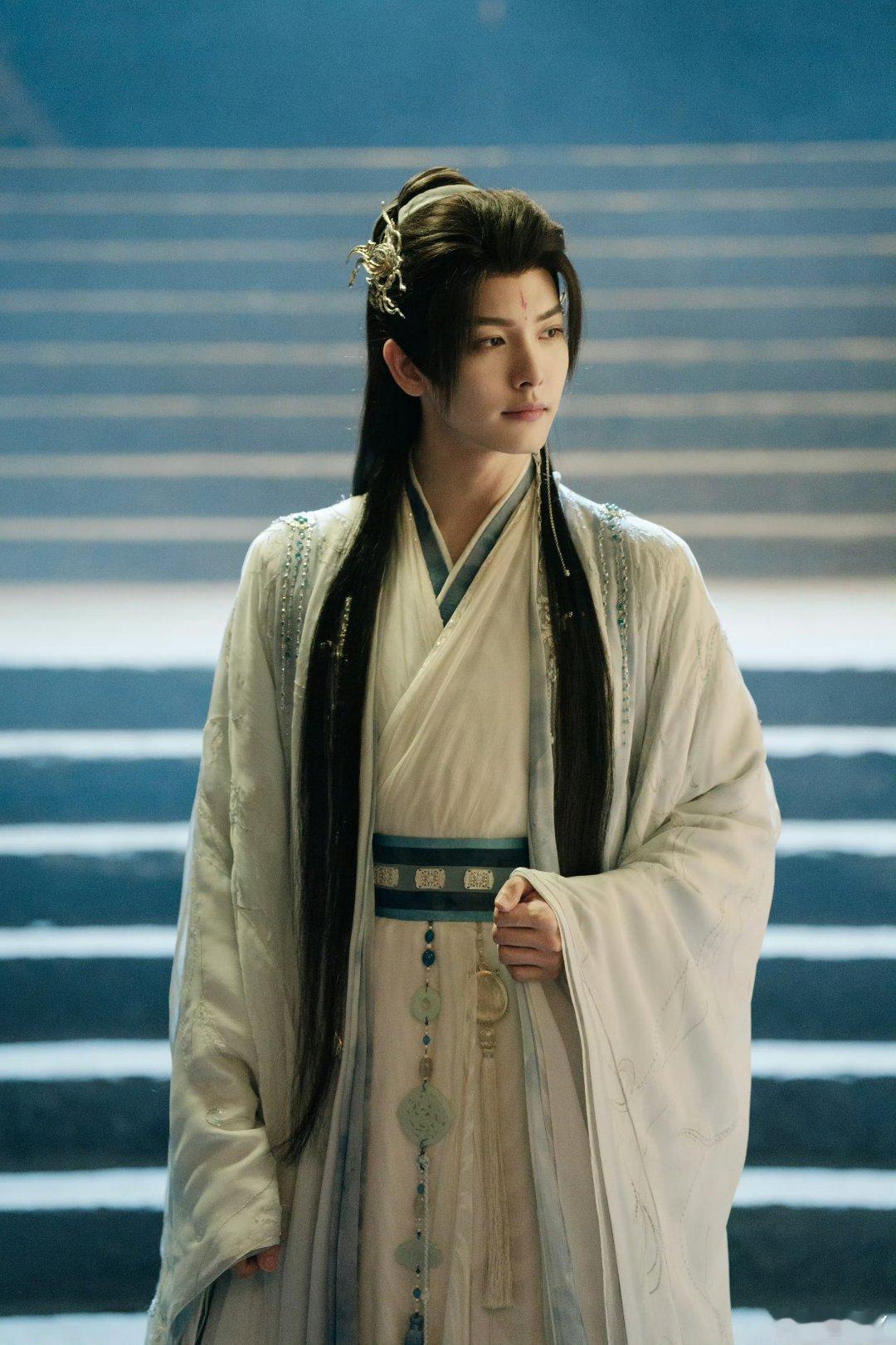 王以纶   《书卷一梦》上官鹤 ​​​