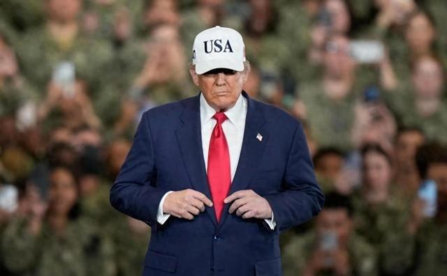 中美刚谈完，特朗普转头对全体美军下死命令！

特朗普2025年10月30日在韩国