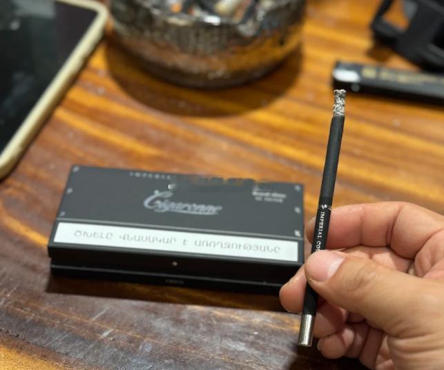 今天是什么曰子啊，早上刚收到橙子，晚上就收到了smk，我知道最近大家都跟着老方赚