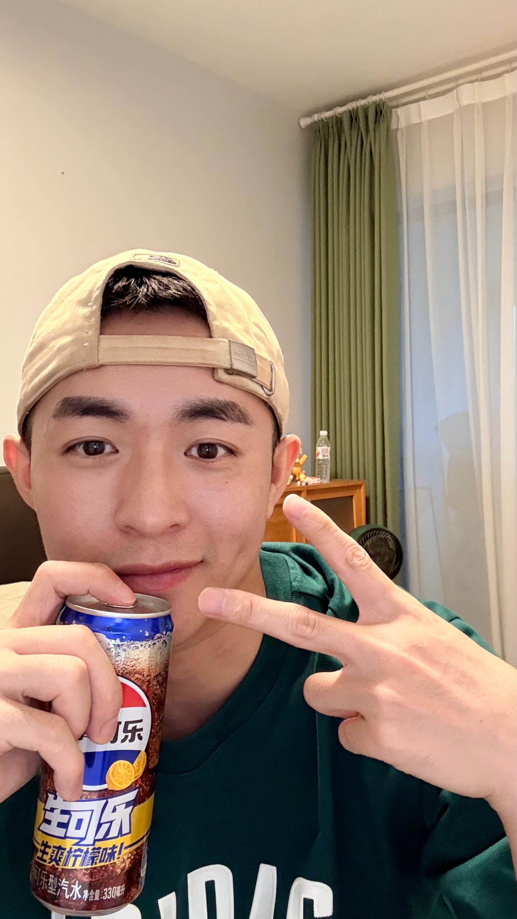 不要被前面滤镜的图骗了这才是真实的