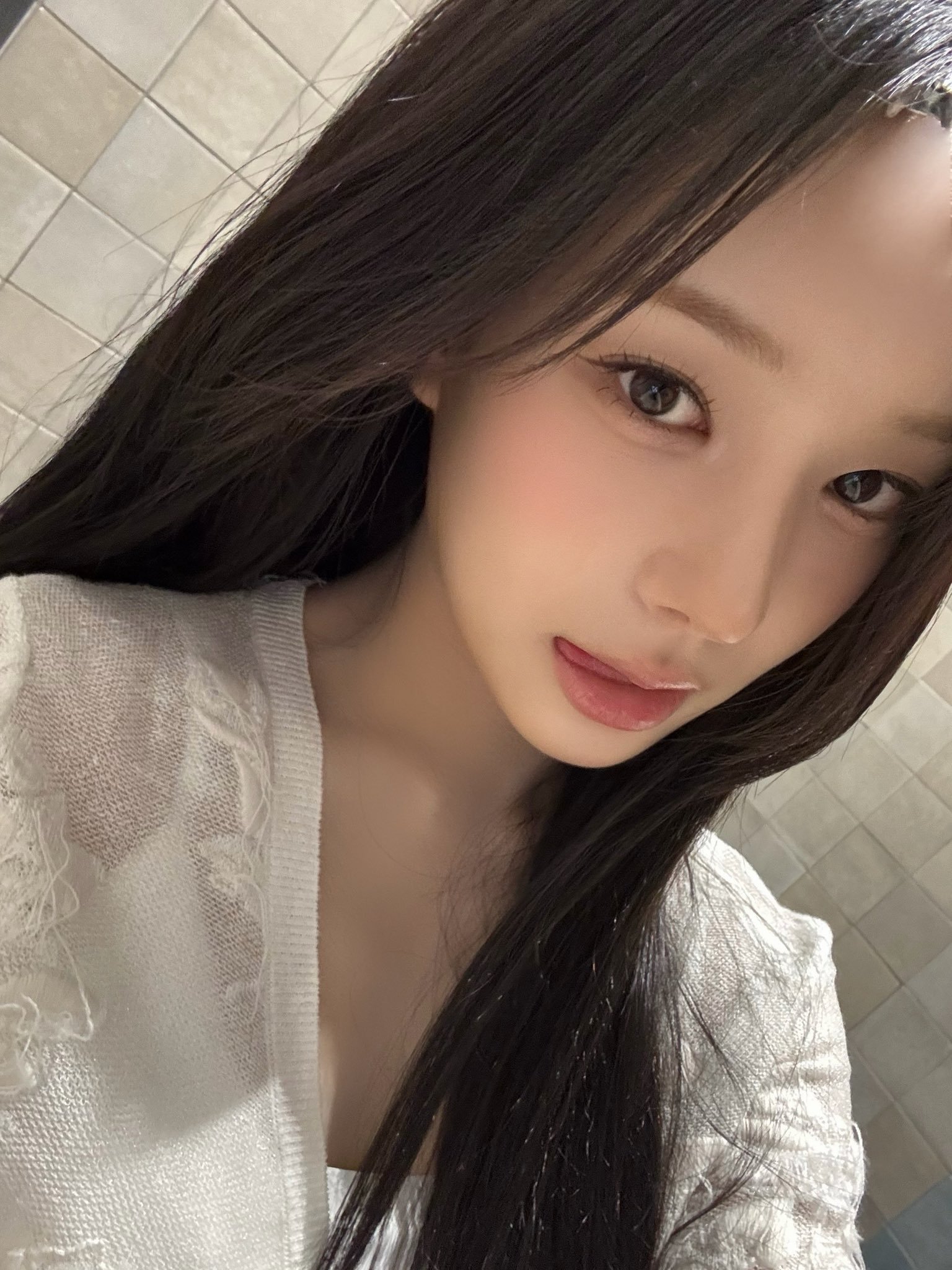 柳莎朗 