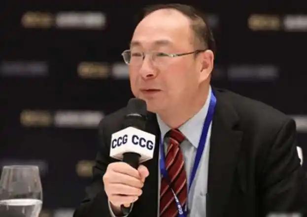 金灿荣教授的一句话，引起了很多人的共鸣。他说，中国没有必要再去一遍遍要求日本道歉