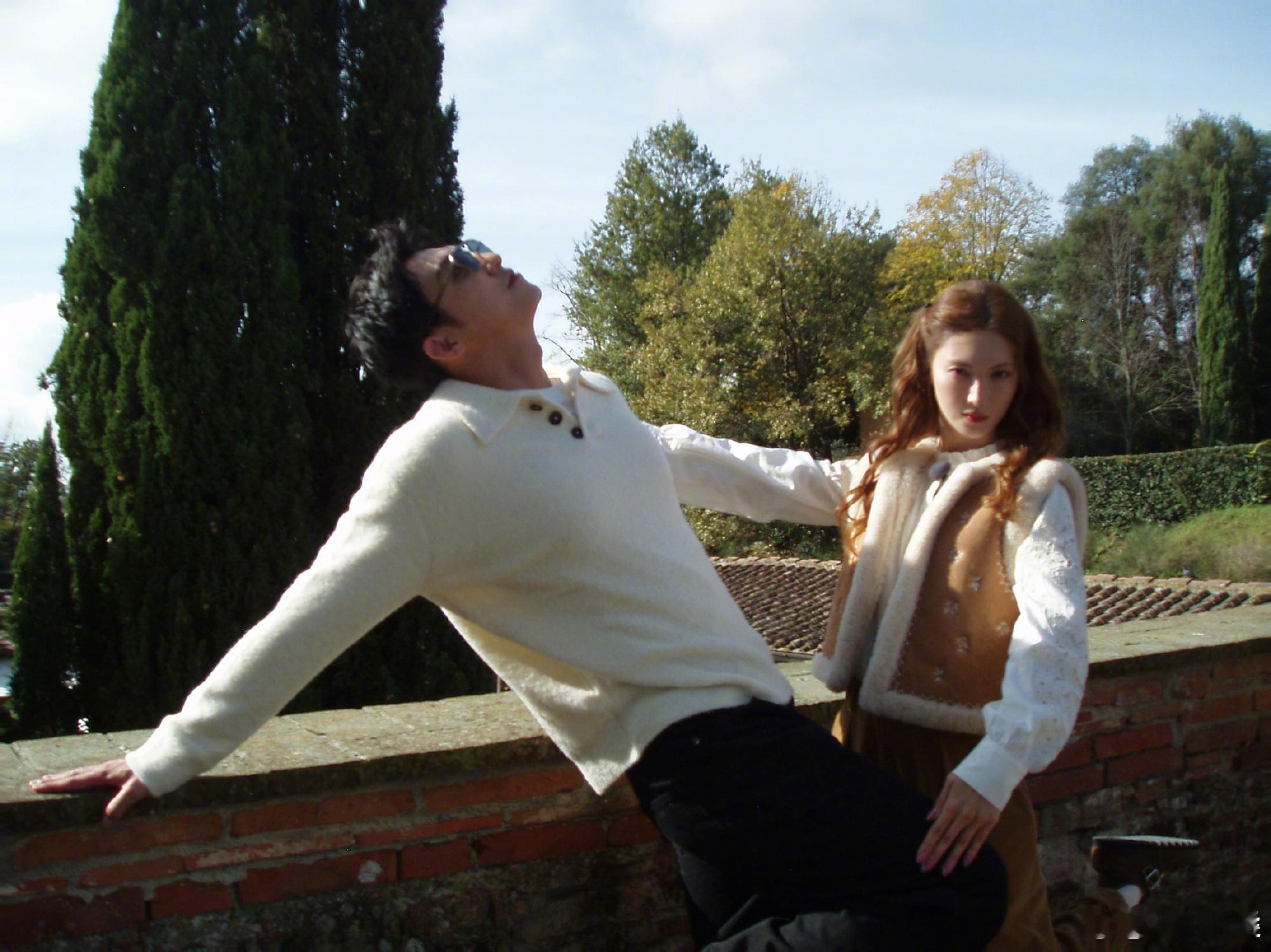 黄景瑜问金晨雀斑是画的吗现在就出发 看到黄景瑜问金晨雀斑是不是画的，我真的笑出了