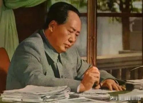 【岁月一甲子，初心照征程】

今年恰逢毛主席“五七指示”发表六十周年，回望这份历
