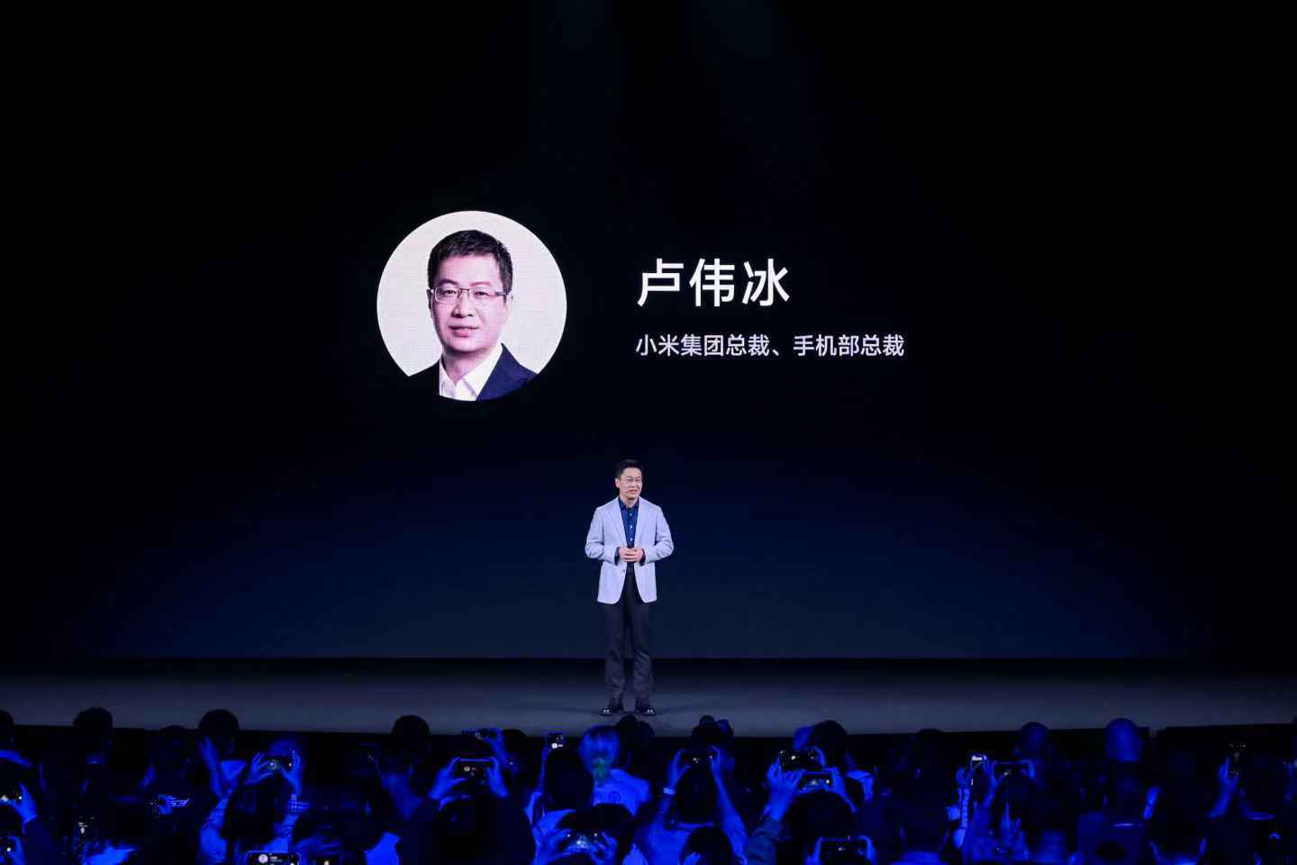 小米17的销量直接爆了啊，Pro版本销量大上升总销量比上一代增长 30%，Pro