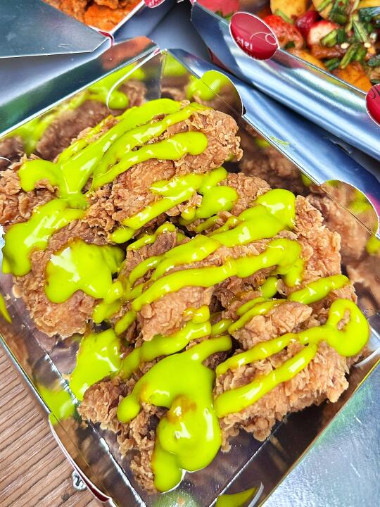 呈贡！！！！蕞伟大的显眼包炸鸡🥹🥹🥹🥹