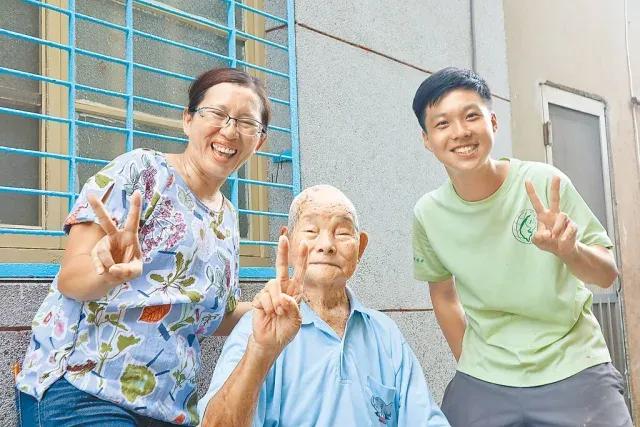 【美国《外交官》（The Diplomat）给台军支招：开放岛外人士入伍。可行吗
