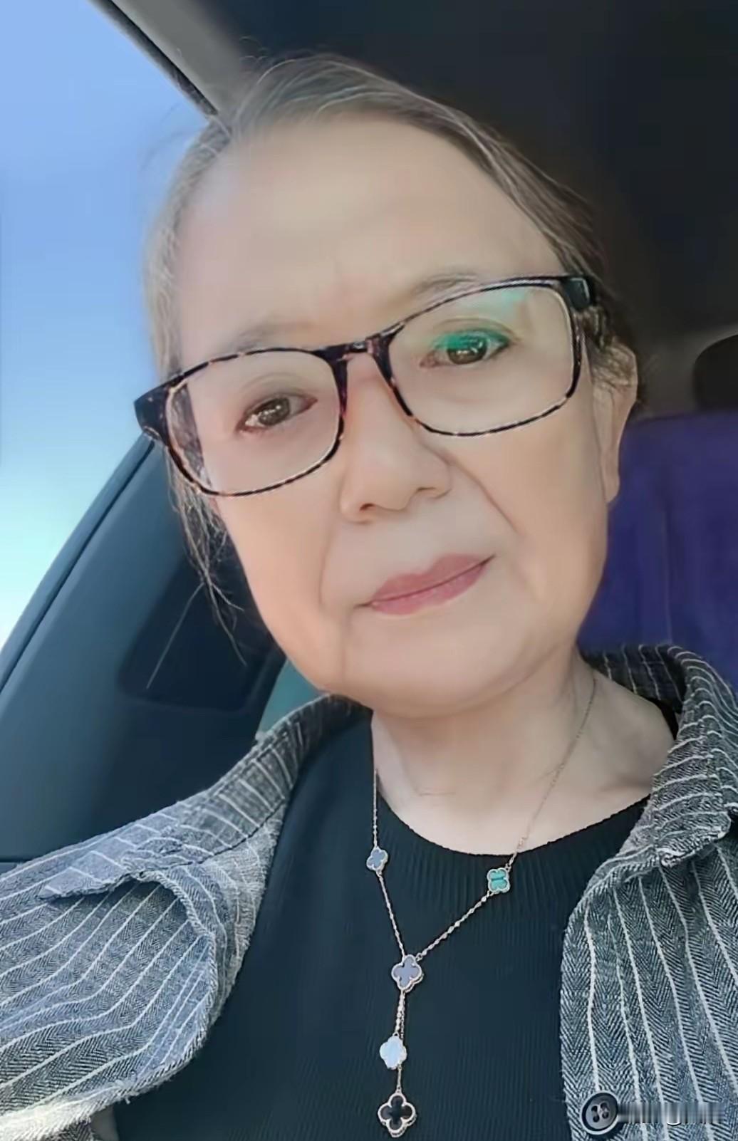 退休后别当“没脑子”老人，这几件事心里得有数
 
退休了，日子本该越活越舒坦，可