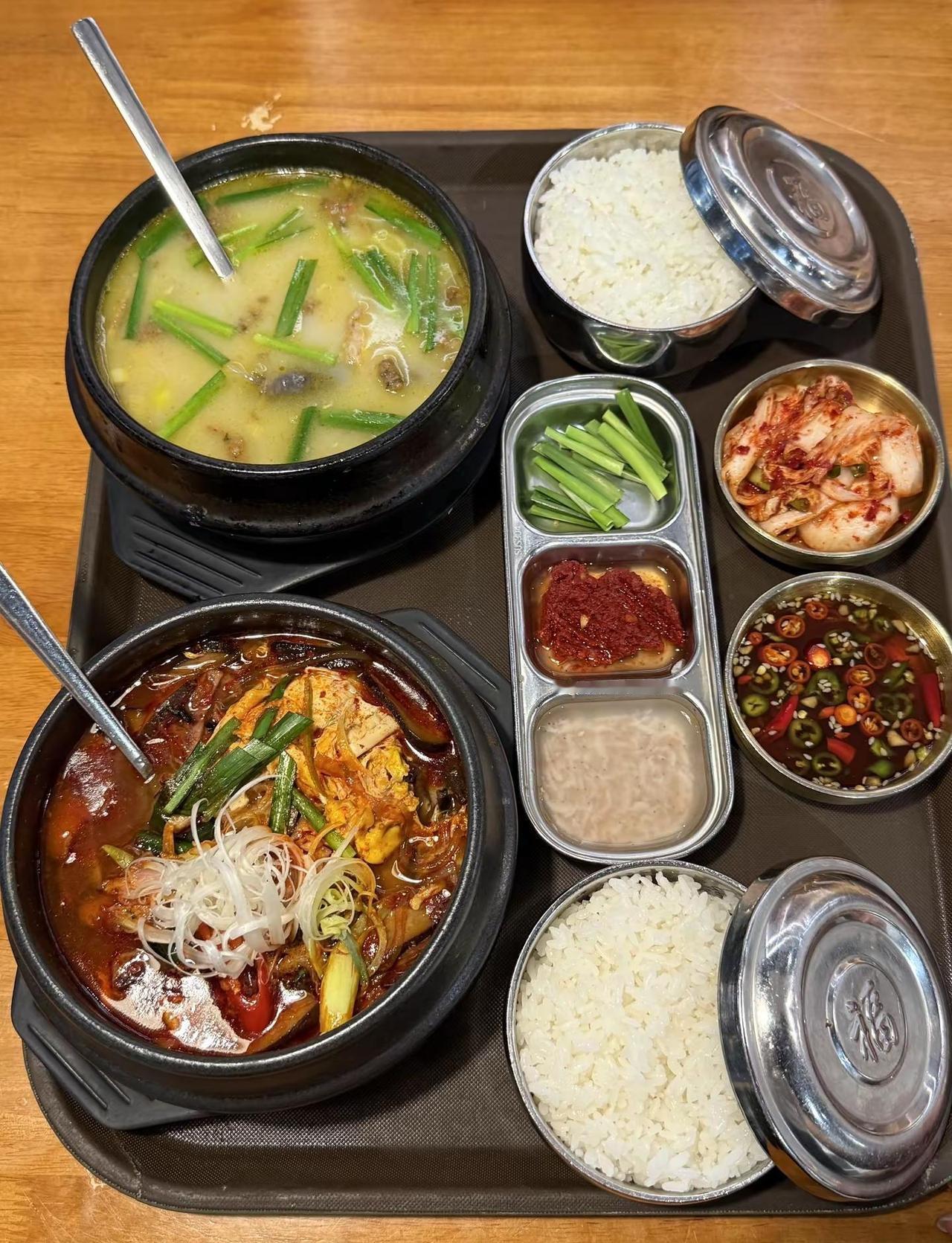 感觉是广州第一名好吃的米肠汤饭。。。韩餐 米肠汤饭 广州美食 体育西路美食