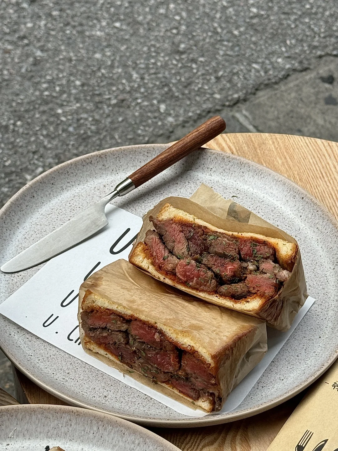 这样一顿brunch ，你说city不city！
