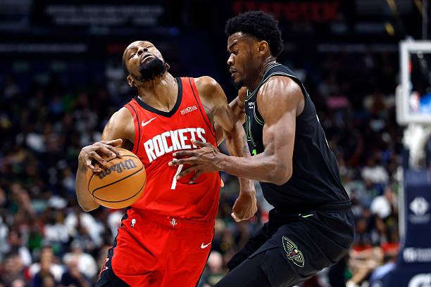 之前也说过了，杜兰特最近一段时间的正负值很不理想，经常是全队倒数甚至是垫底的。这