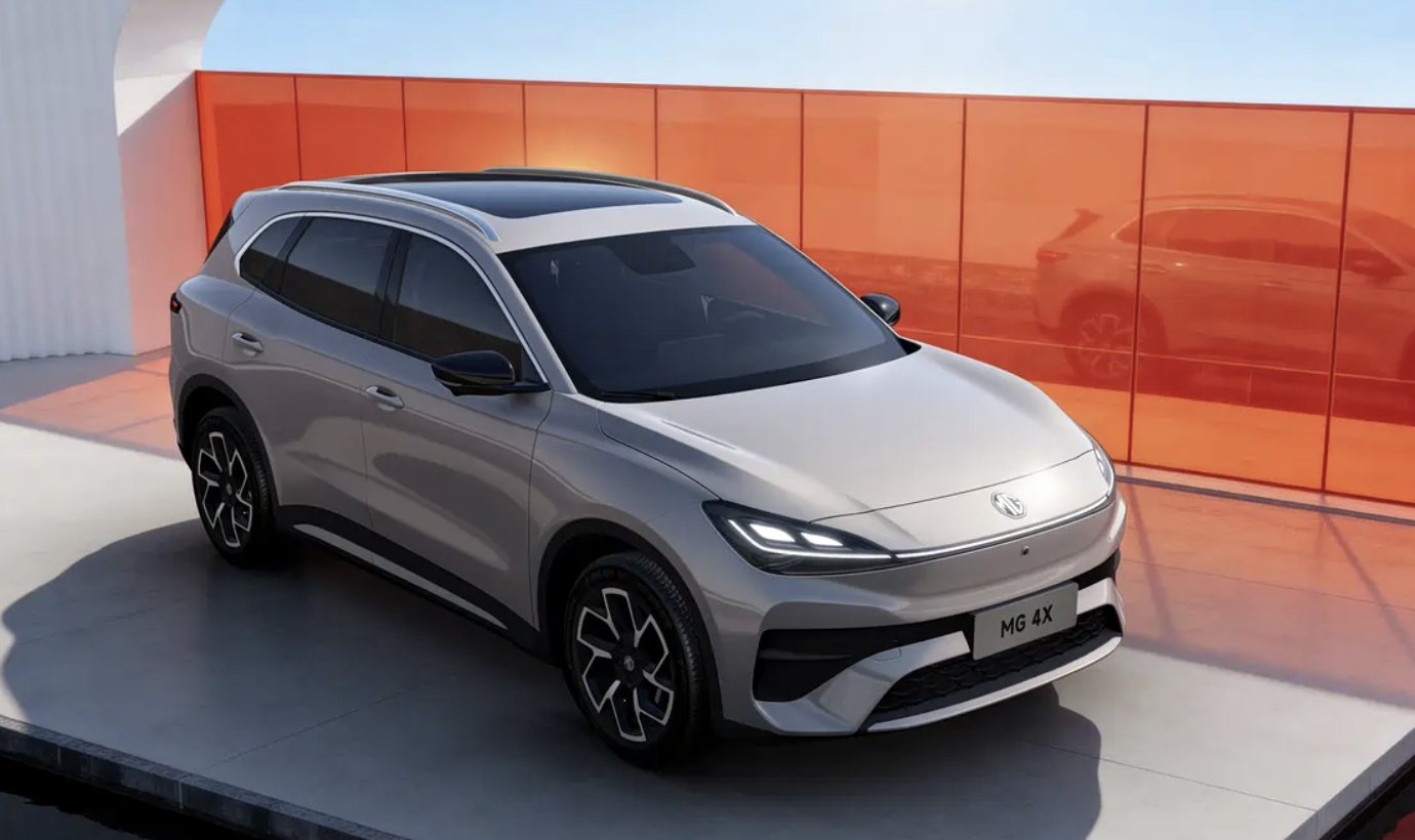 发光 LOGO、OPPO 智行重构的车机、地平线芯片、入门即 510km半固态电