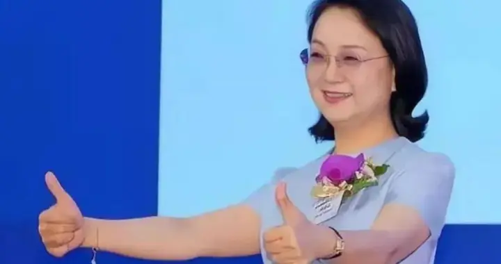 手握两千亿翰森制药，“医药女王”钟慧娟首次问鼎中国女首富