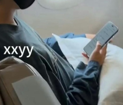 翔翔这个大屏大字大行距真的很舒适了 怪不得每次翻页都那么快 