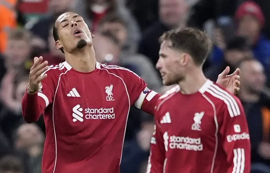 范戴克：我们丢的球都太轻易了；现在的球队氛围非常糟糕英超第12轮，利物浦主场0-