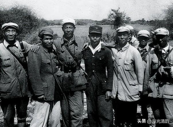 1940年的海南，是琼崖纵队最难熬的几年之一。日本人登岛快两年了，扫荡、修路、修
