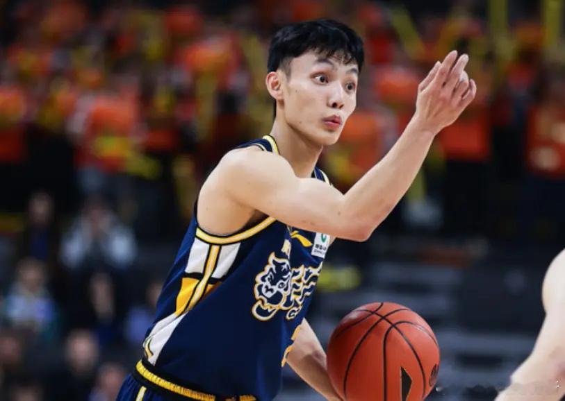 CBA杯：徐杰25+5+11广东惨负山西 原帅19分张宁19分 北京时间12月4