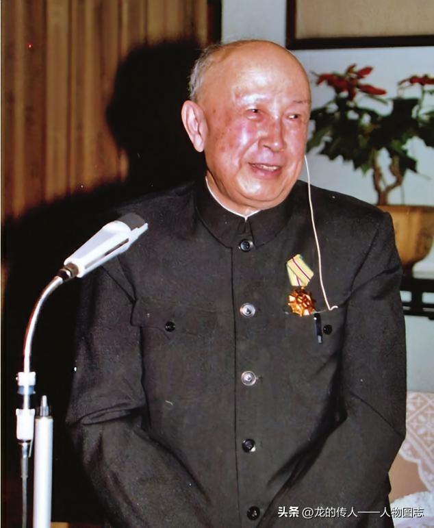 1991年10月16日，钱学森在授奖仪式上发表获奖感言