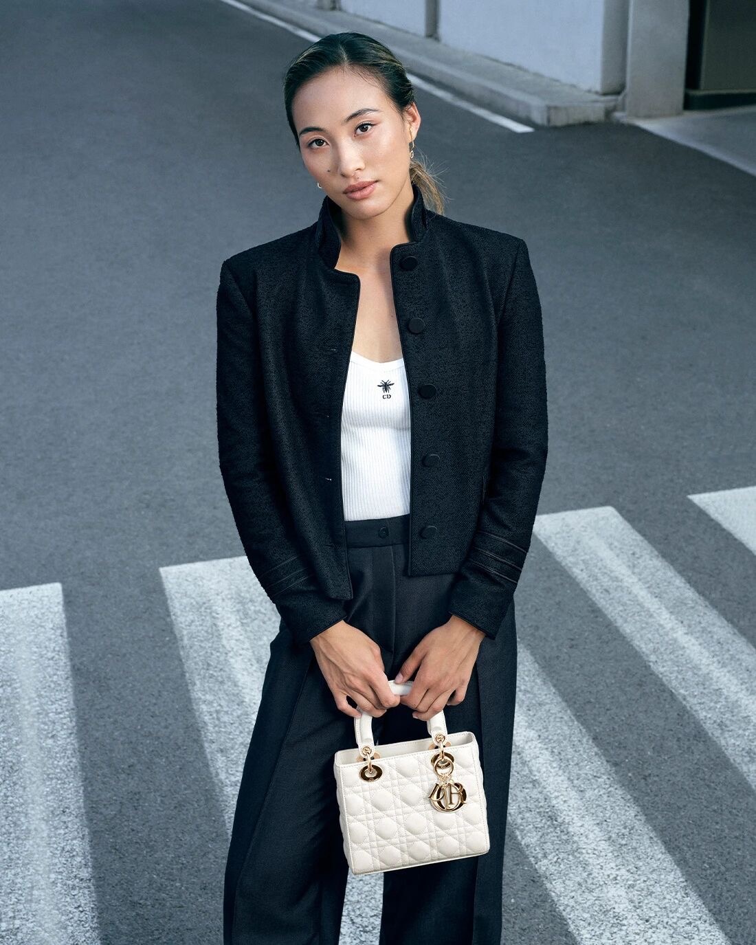 Dior公众号有新图，女精英look[色] ​​​