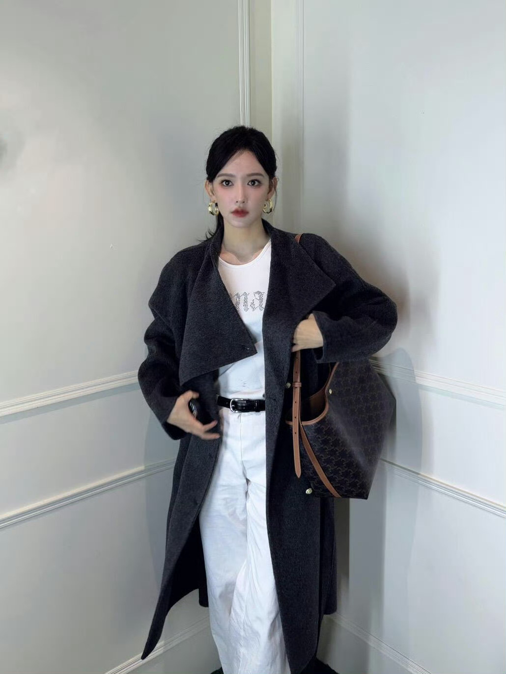 程潇cx程潇朱美cxMAC品牌大使程潇跟妳比的話，宇宙很一般。1 