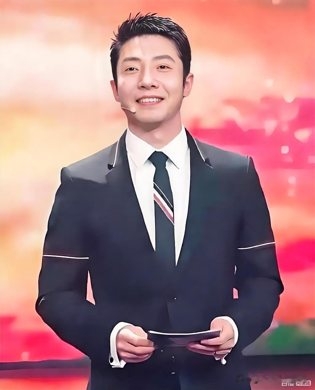 大家说,撒贝宁的情商和智商如何?撒贝宁的情商和智商，在主持圈里真的是出了名的能打
