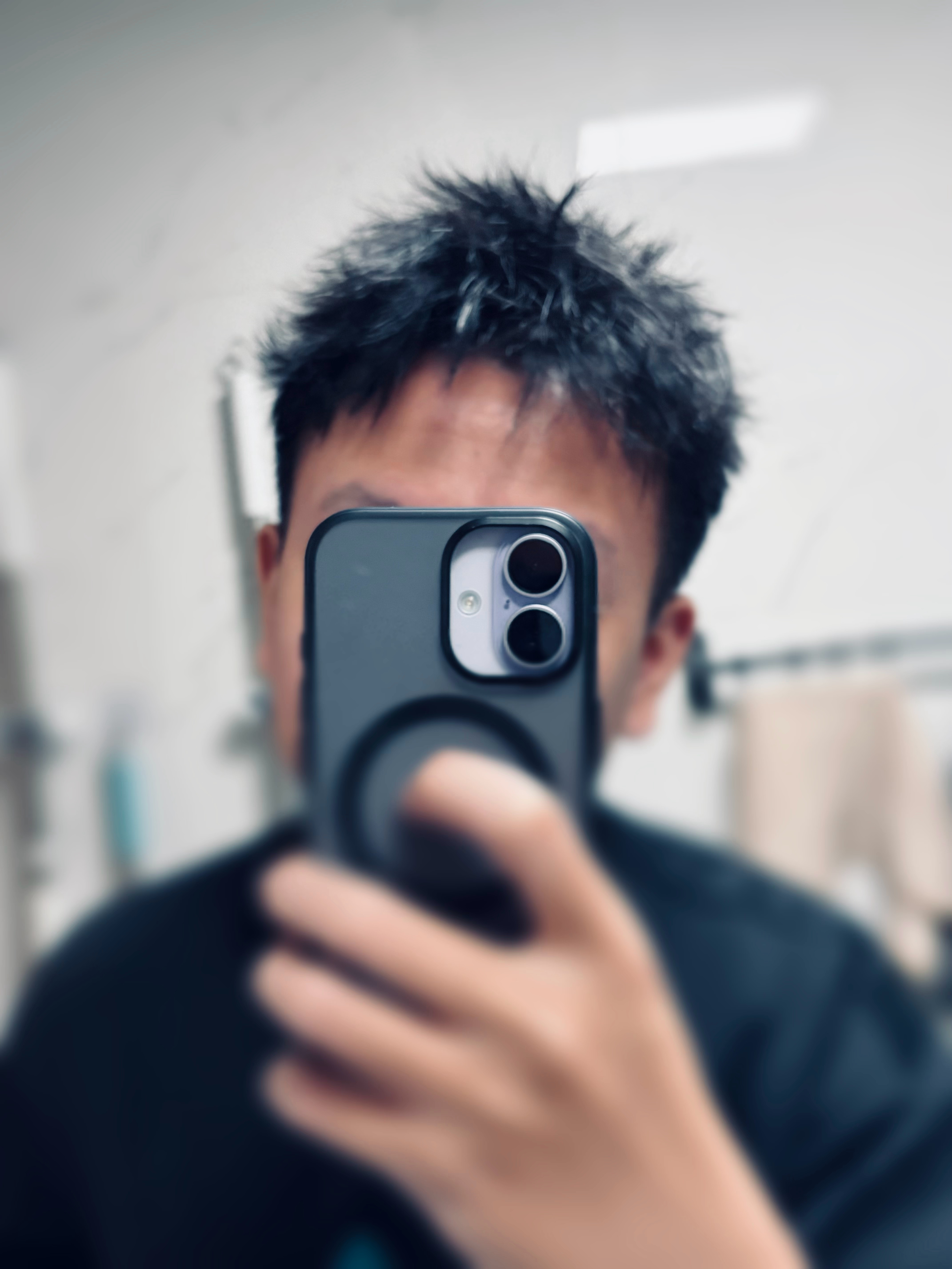 两天没发微博了，想我了吗？