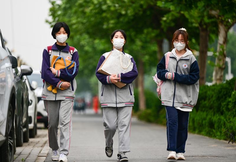 我的2025年度总结 2025年，是充实又有意义的一年。工作上，我担任初三年级长