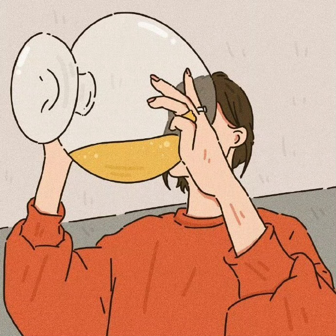 特别喜欢ニ锅头的广告词：“将所有的一言难尽，一饮而尽。” ​​​