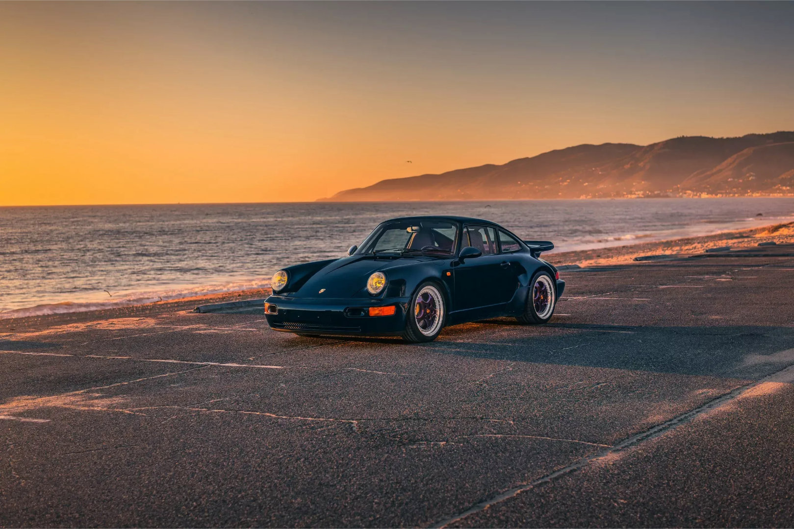 车市热门 911 Turbo S Lightweight  1993 